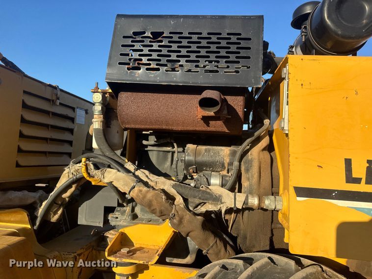 image for item ET1514 2000 Vermeer LM42 trencher