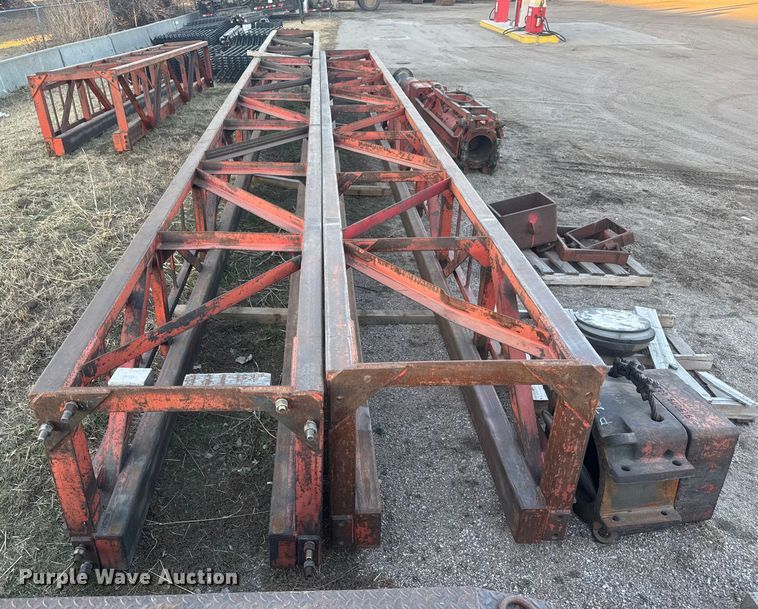 image for item ET1516 Delmag D19-32 diesel pile hammer