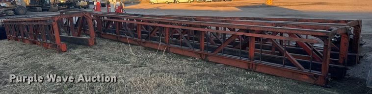 image for item ET1516 Delmag D19-32 diesel pile hammer