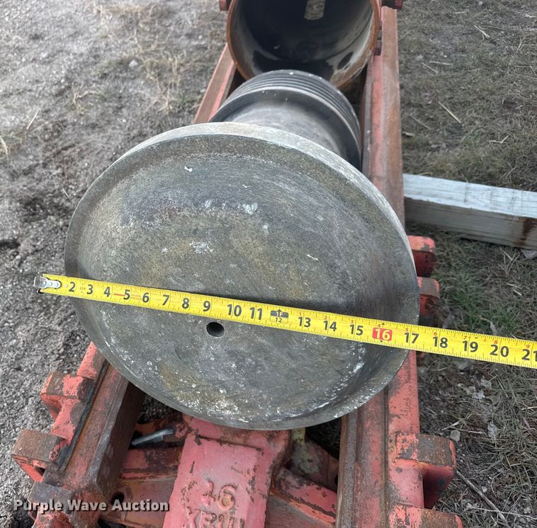 image for item ET1516 Delmag D19-32 diesel pile hammer