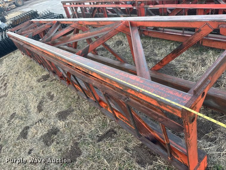 image for item ET1516 Delmag D19-32 diesel pile hammer