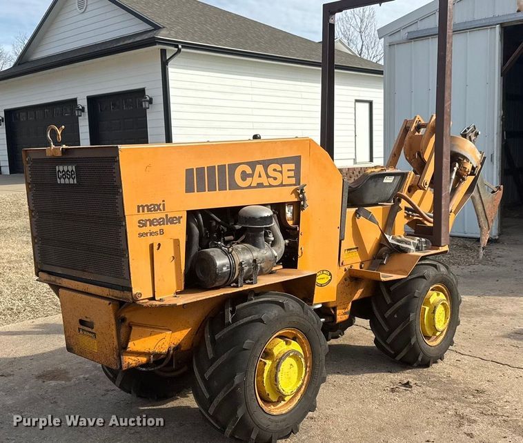 image for item ET1534 1992 Case Maxi Sneaker series B cable plow