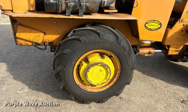 image for item ET1534 1992 Case Maxi Sneaker series B cable plow