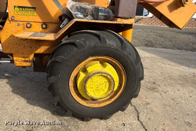 image for item ET1534 1992 Case Maxi Sneaker series B cable plow