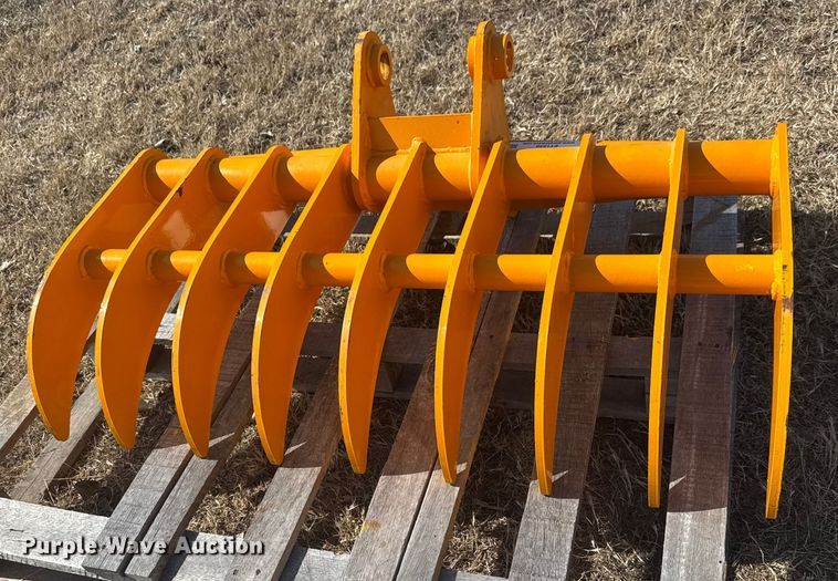 image for item ET1540 Future excavator rake