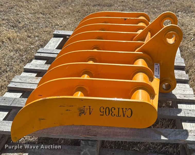 image for item ET1540 Future excavator rake