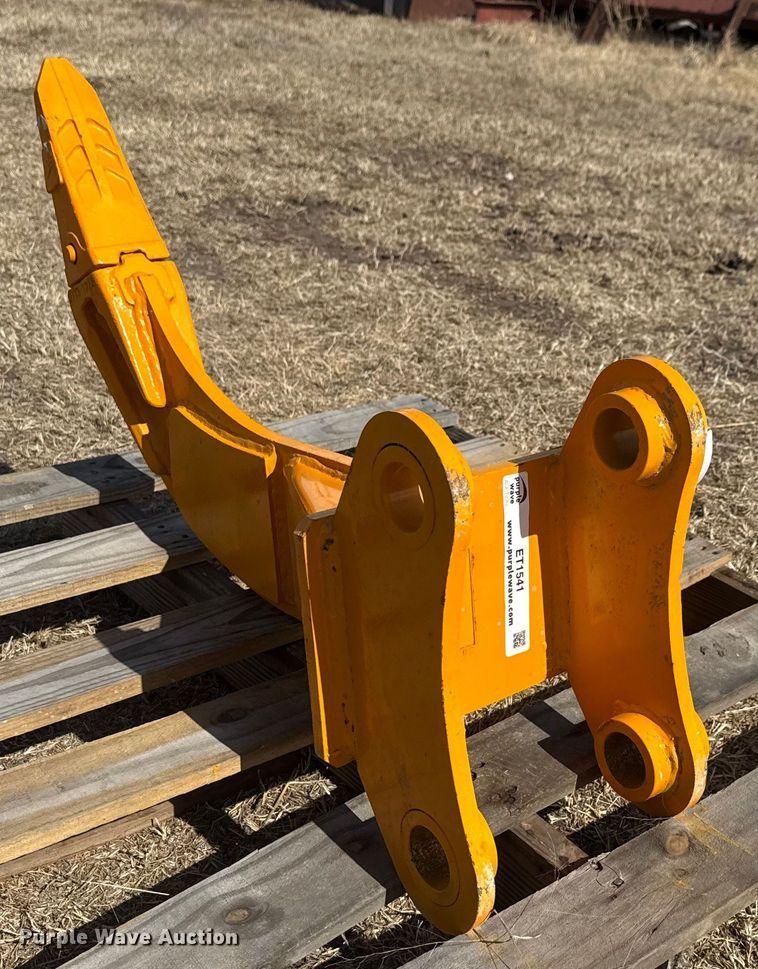 image for item ET1541 Excavator ripper tooth