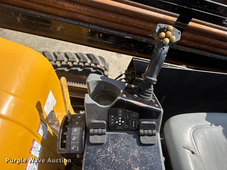 image for item ET1548 2014 Vermeer D20x22 Series II Navigator directional boring unit