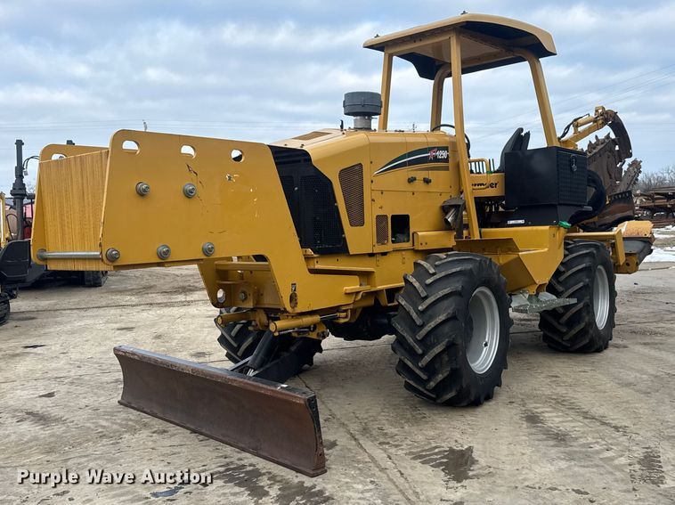 image for item ET4437 2015 Vermeer RTX1250 trencher