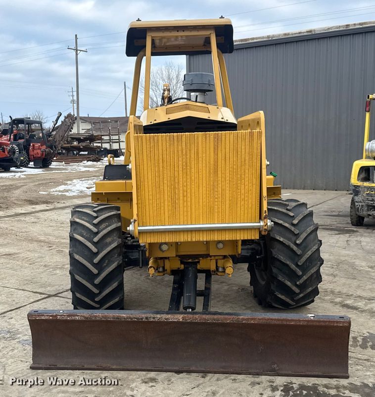 image for item ET4437 2015 Vermeer RTX1250 trencher