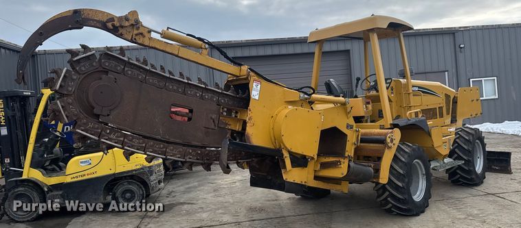 image for item ET4437 2015 Vermeer RTX1250 trencher