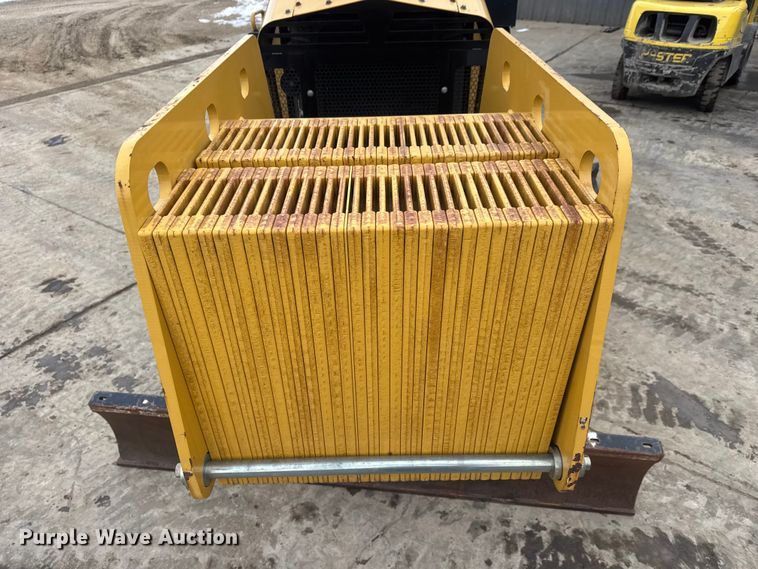 image for item ET4437 2015 Vermeer RTX1250 trencher