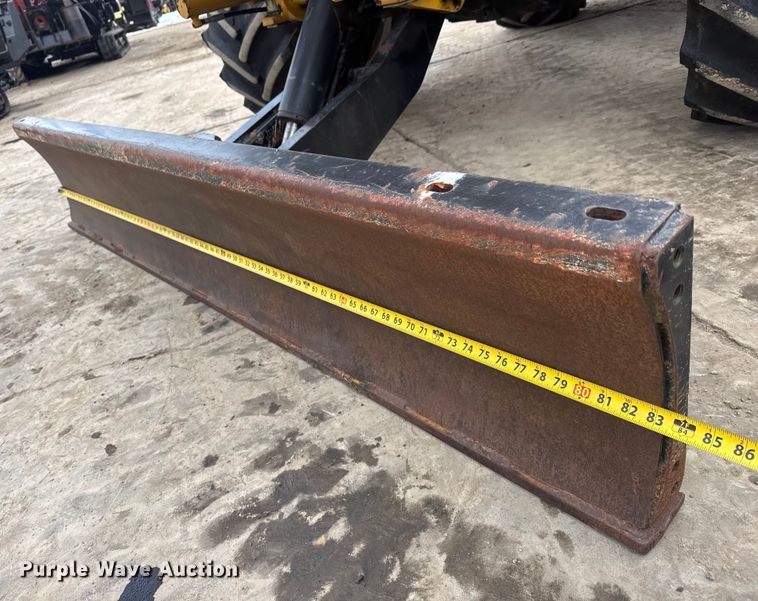 image for item ET4437 2015 Vermeer RTX1250 trencher