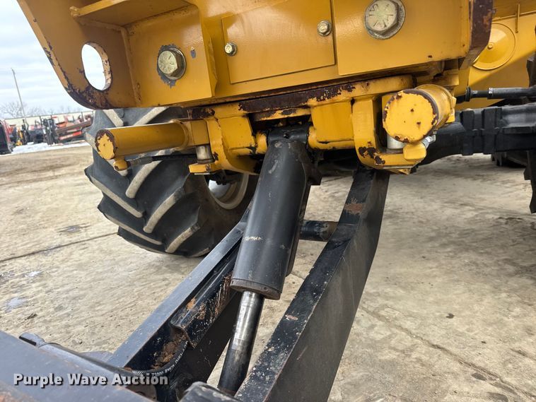 image for item ET4437 2015 Vermeer RTX1250 trencher