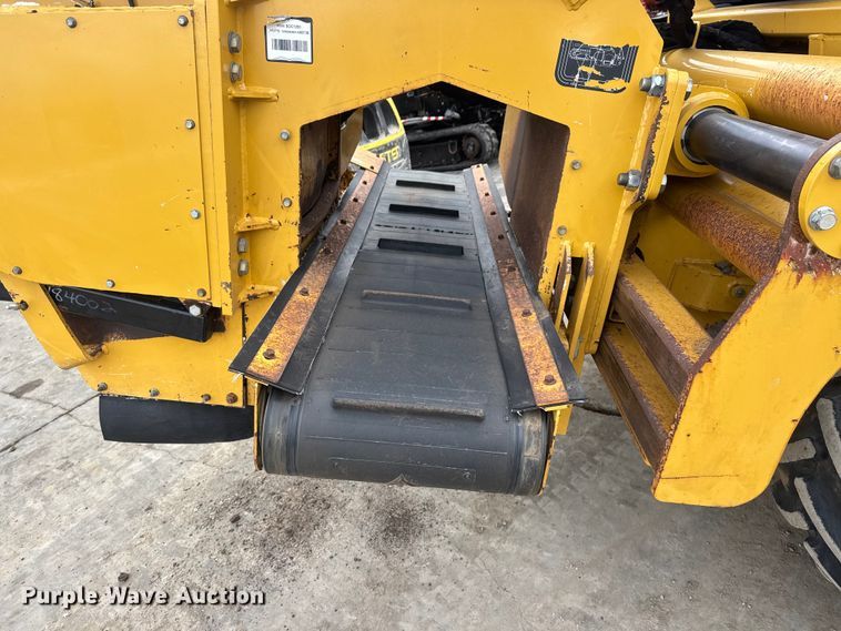 image for item ET4437 2015 Vermeer RTX1250 trencher
