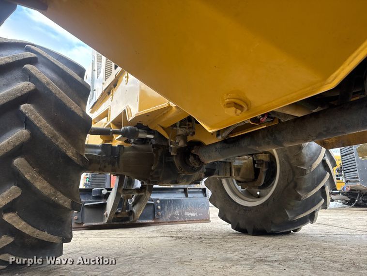 image for item ET4437 2015 Vermeer RTX1250 trencher