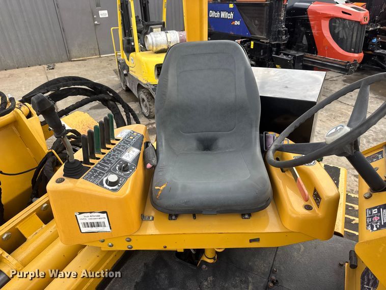 image for item ET4437 2015 Vermeer RTX1250 trencher