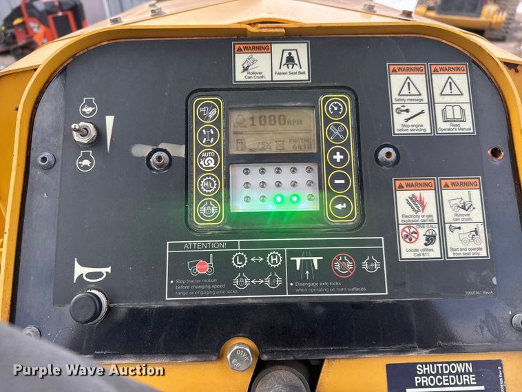 image for item ET4437 2015 Vermeer RTX1250 trencher