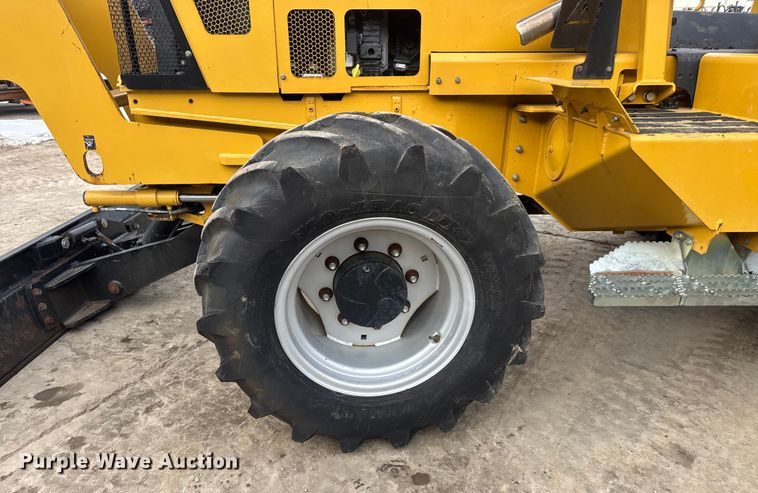 image for item ET4437 2015 Vermeer RTX1250 trencher