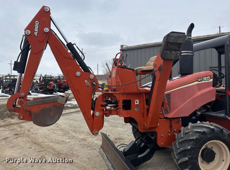 image for item ET4444 2013 Ditch Witch RT95 trencher