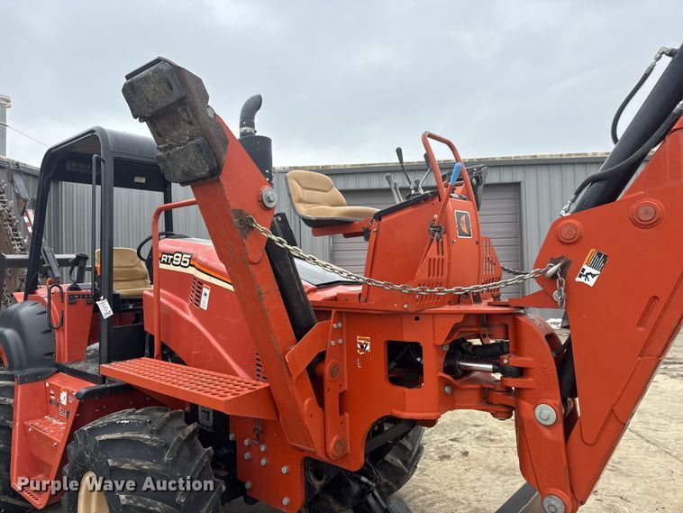 image for item ET4444 2013 Ditch Witch RT95 trencher