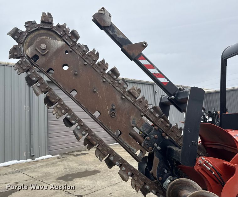 image for item ET4444 2013 Ditch Witch RT95 trencher