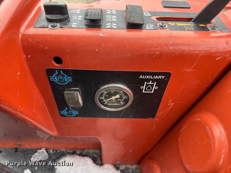 image for item ET4444 2013 Ditch Witch RT95 trencher