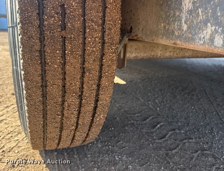 image for item ET4455 2007 Titan DB4889 dump trailer