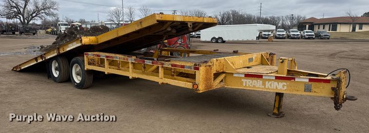 image for item ET4458 2001 Trail King TKT 20-2800 tilt deck equipment trailer