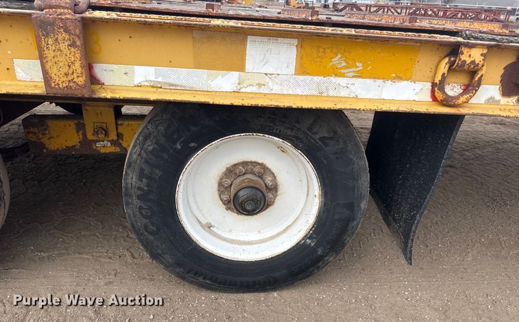 image for item ET4458 2001 Trail King TKT 20-2800 tilt deck equipment trailer