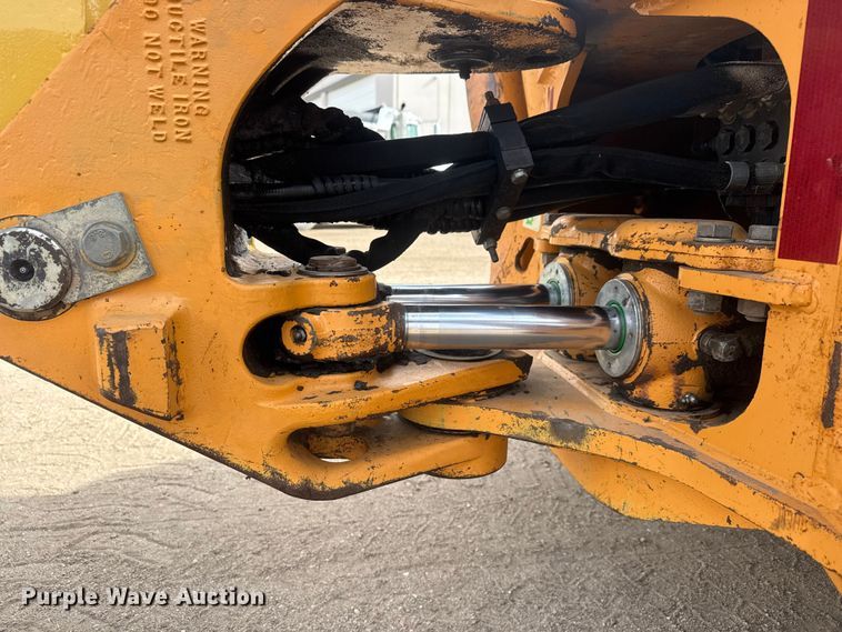 image for item ET4460 2005 Case 580M Series 2 backhoe