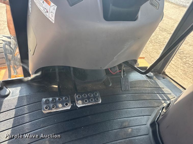 image for item ET4460 2005 Case 580M Series 2 backhoe