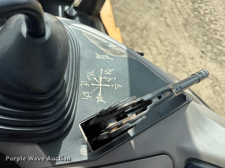 image for item ET4460 2005 Case 580M Series 2 backhoe