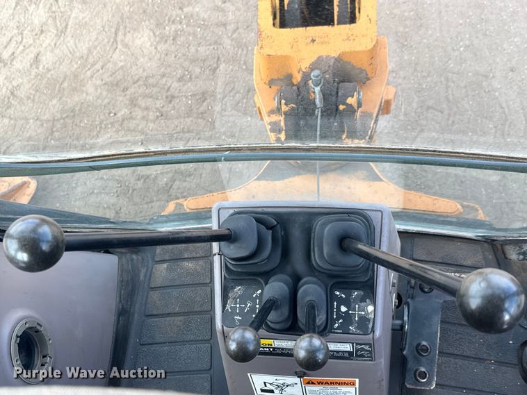 image for item ET4460 2005 Case 580M Series 2 backhoe