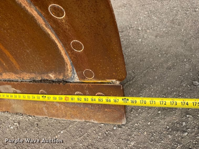 image for item ET4462 2001 Caterpillar 160H motor grader