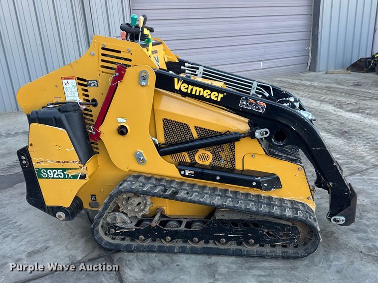image for item ET4488 2022 Vermeer S925TX compact utility loader