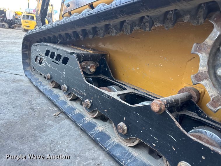 image for item ET4488 2022 Vermeer S925TX compact utility loader