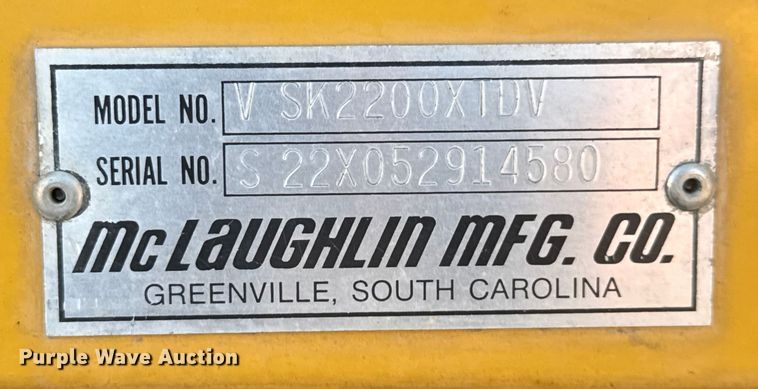 image for item ET4494 2002 Mack RB688S hydrovac truck