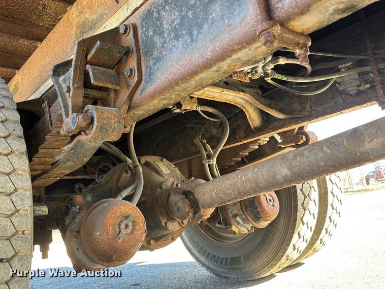 image for item ET4496 2008 Ford F750 Super Duty XL  flatbed truck with vacuum excavator