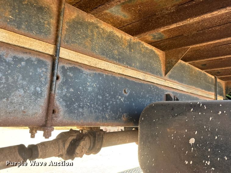 image for item ET4496 2008 Ford F750 Super Duty XL  flatbed truck with vacuum excavator