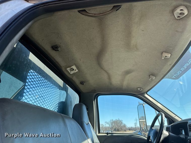 image for item ET4496 2008 Ford F750 Super Duty XL  flatbed truck with vacuum excavator