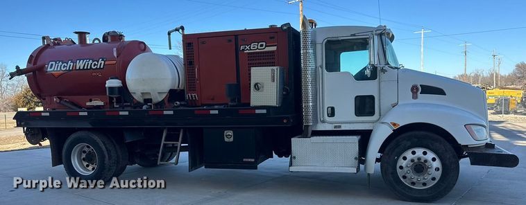 image for item ET4497 2009 Kenworth T270 flatbed truck with vacuum excavator