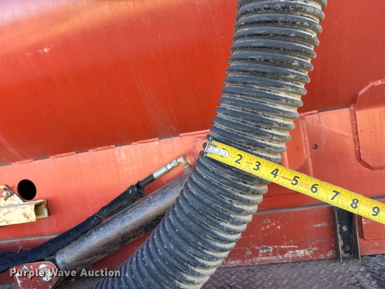 image for item ET4497 2009 Kenworth T270 flatbed truck with vacuum excavator