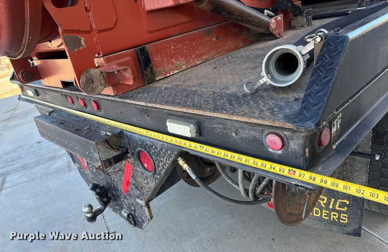 image for item ET4497 2009 Kenworth T270 flatbed truck with vacuum excavator