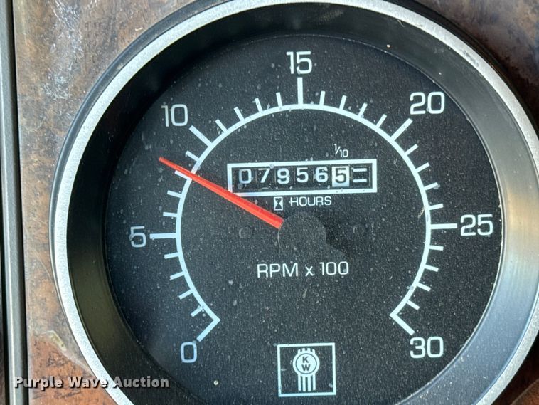 image for item ET4497 2009 Kenworth T270 flatbed truck with vacuum excavator