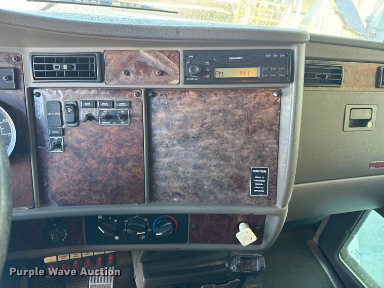 image for item ET4497 2009 Kenworth T270 flatbed truck with vacuum excavator