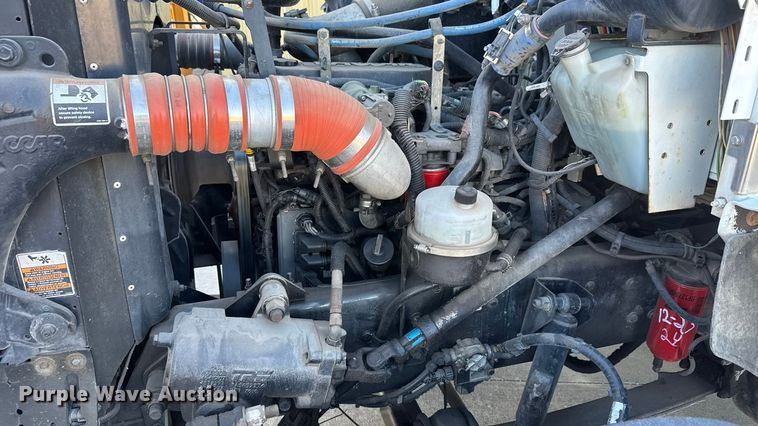 image for item ET4497 2009 Kenworth T270 flatbed truck with vacuum excavator