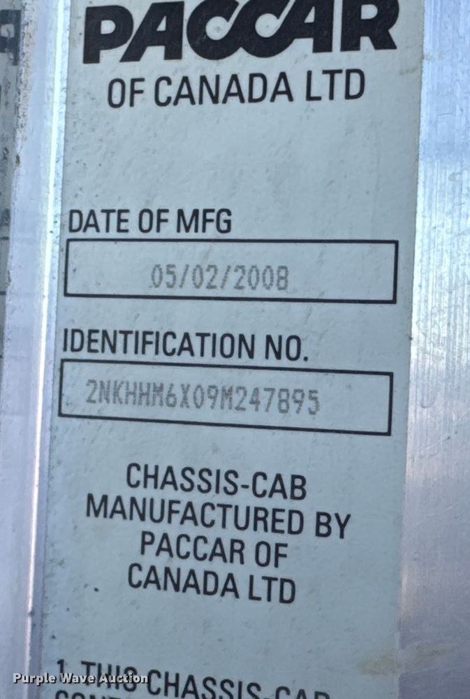 image for item ET4497 2009 Kenworth T270 flatbed truck with vacuum excavator