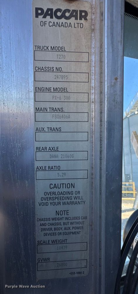 image for item ET4497 2009 Kenworth T270 flatbed truck with vacuum excavator