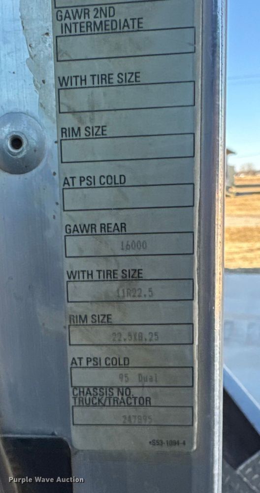 image for item ET4497 2009 Kenworth T270 flatbed truck with vacuum excavator